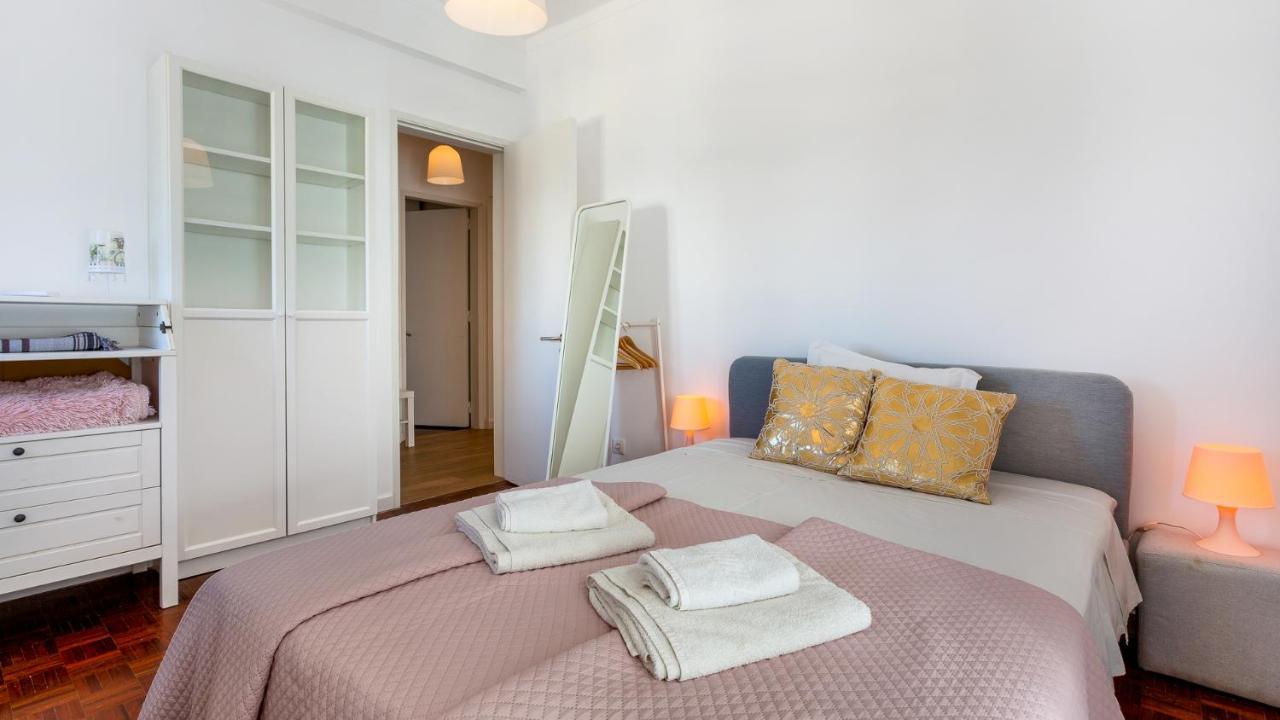 Faro Getaway W/ Big Balcony By Lovelystay Exterior foto